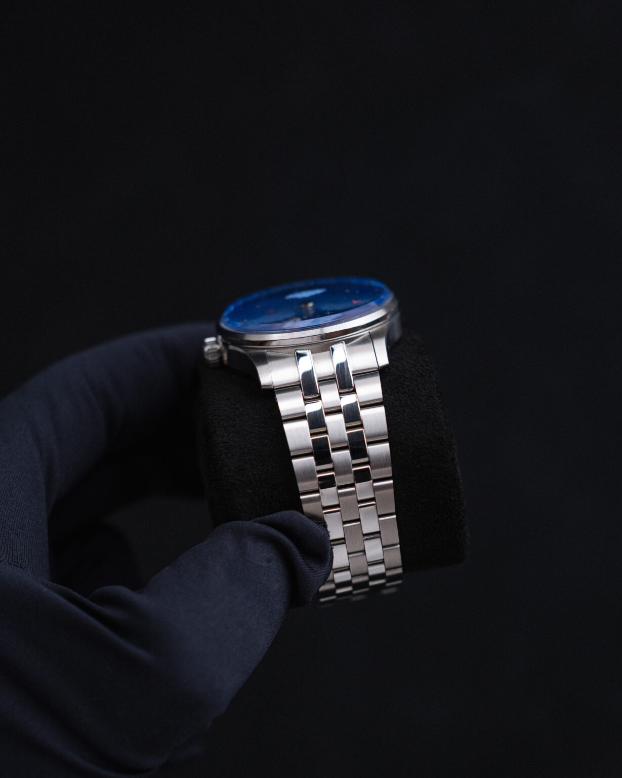 FXT06157-0826-CW